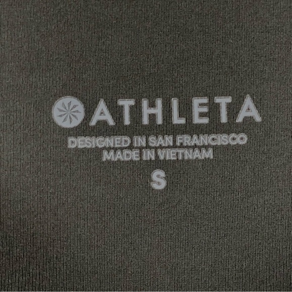 Athleta Excursion Hybrid 11”‎ Short - Picture 6 of 12